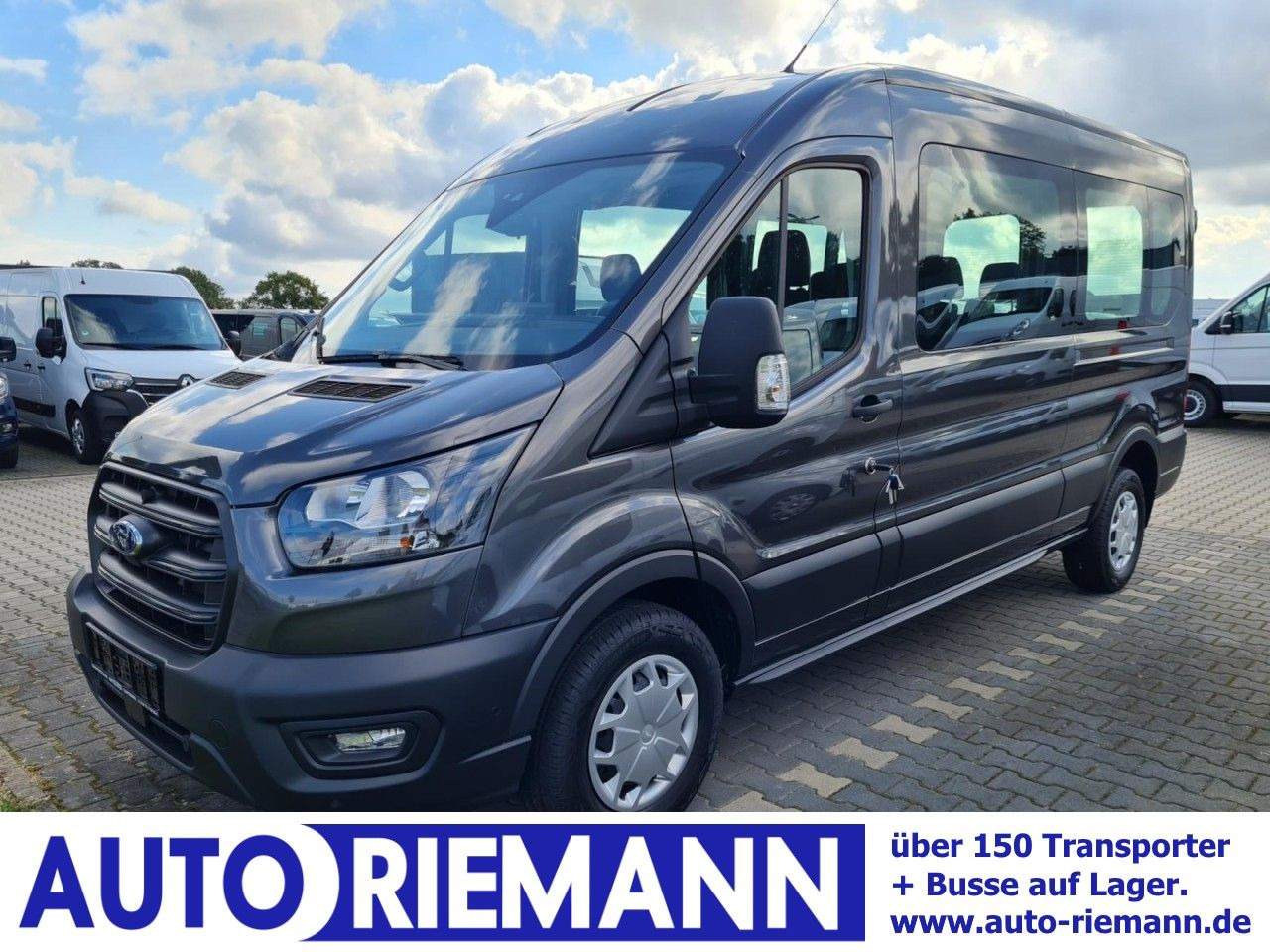 Ford Transit 350 Kombi L3 Trend 8 Sitze KAMERA AHK - Pasažieru furgons: foto 1 Ford Transit 350 Kombi L3 Trend 8 Sitze KAMERA AHK - Pasažieru furgons: foto 1