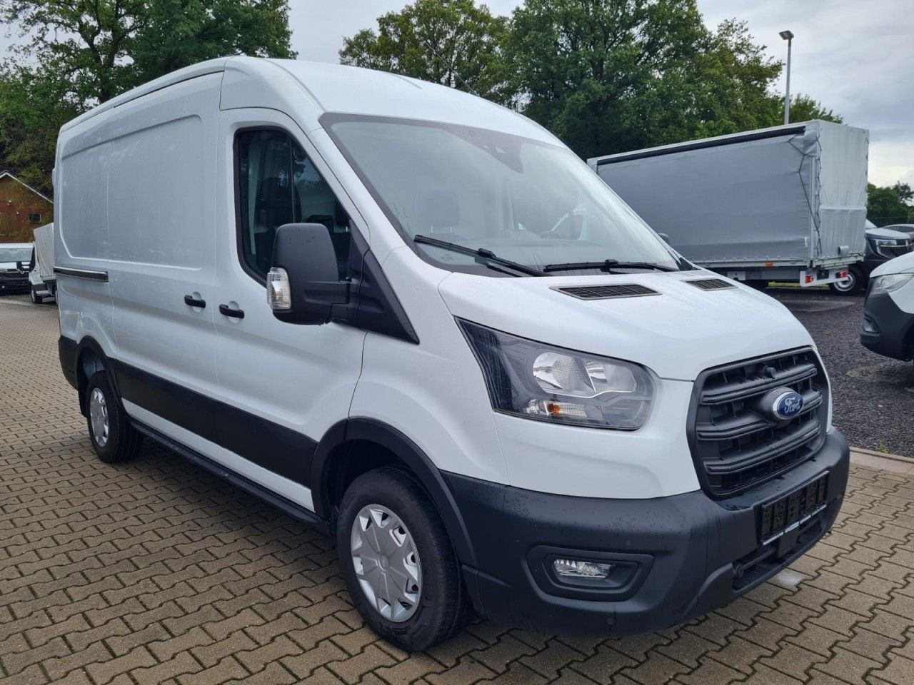 Ford Transit Kasten TDCi L2H2 Trend Klima Tempomat - Mazs furgons: foto 3 Ford Transit Kasten TDCi L2H2 Trend Klima Tempomat - Mazs furgons: foto 3