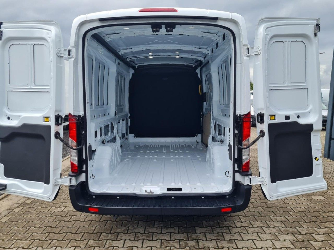Mazs furgons Ford Transit Kasten TDCi L3H2 Trend Klima, Tempomat: foto 16