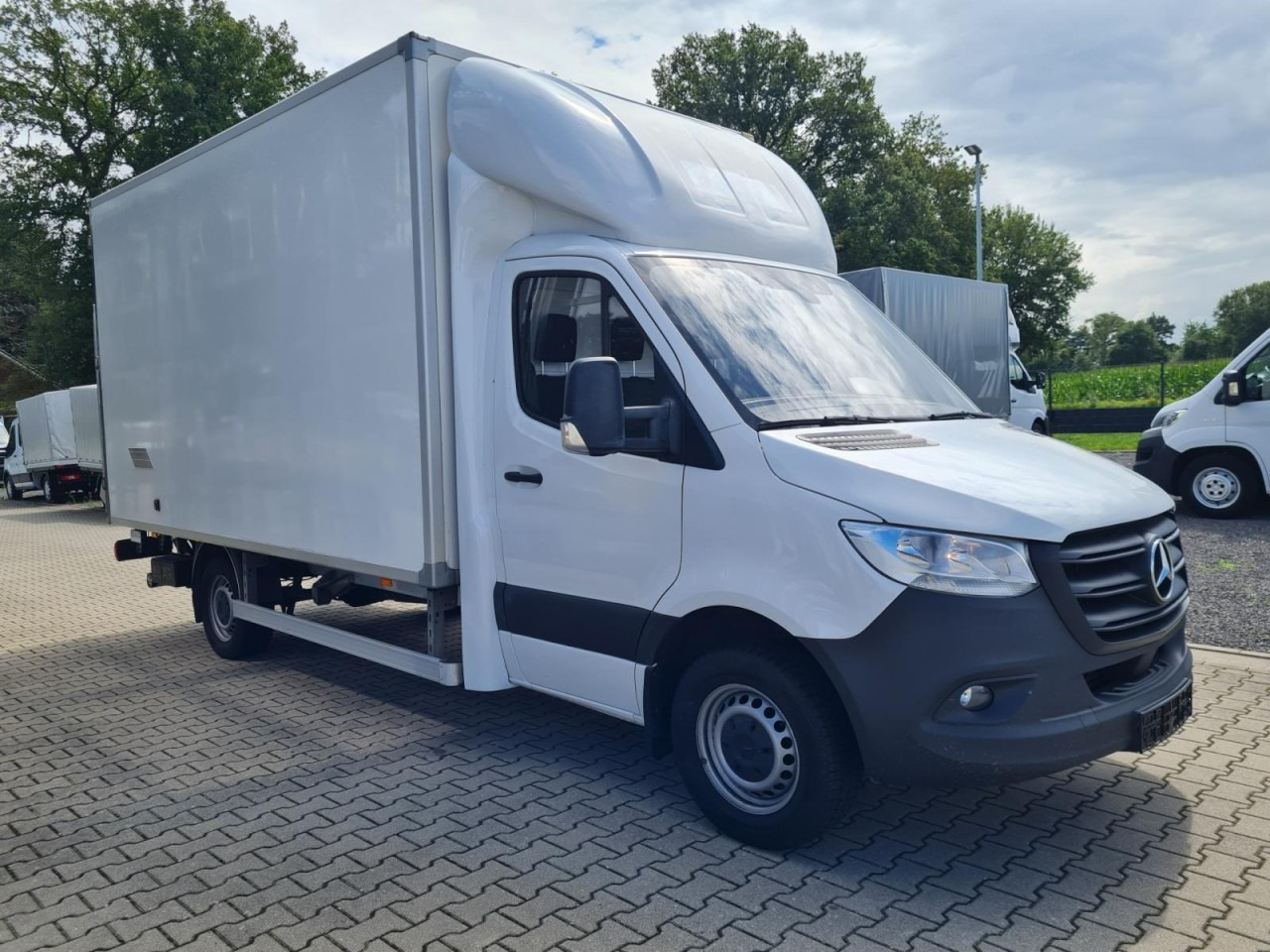 Mercedes-Benz Sprinter 315 CDI Koffer LBW RWD KLIMA TEMPOMAT - Furgons ar slēgtā virsbūve: foto 3 Mercedes-Benz Sprinter 315 CDI Koffer LBW RWD KLIMA TEMPOMAT - Furgons ar slēgtā virsbūve: foto 3