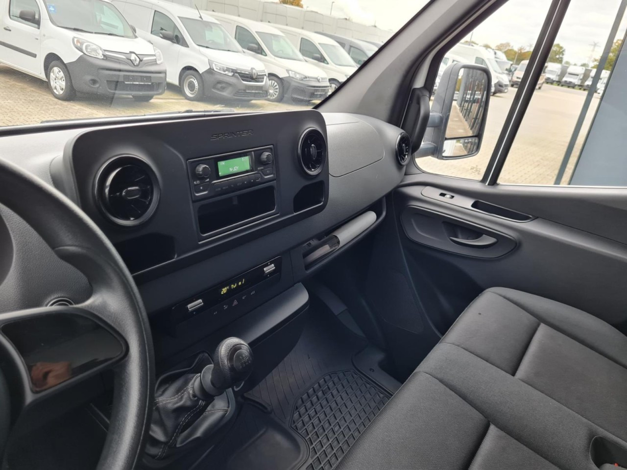 Furgons ar slēgtā virsbūve Mercedes-Benz Sprinter 315 CDI Koffer RWD KLIMA TEMPOMAT: foto 12