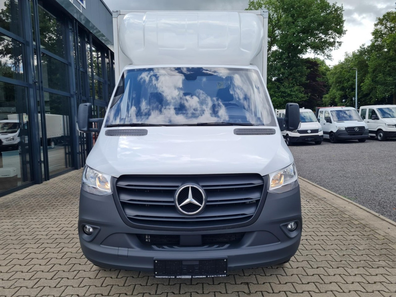 Mercedes-Benz Sprinter 315 CDi Möbel Koffer RWD KLIMA TEMPOMAT - Furgons ar slēgtā virsbūve: foto 2 Mercedes-Benz Sprinter 315 CDi Möbel Koffer RWD KLIMA TEMPOMAT - Furgons ar slēgtā virsbūve: foto 2