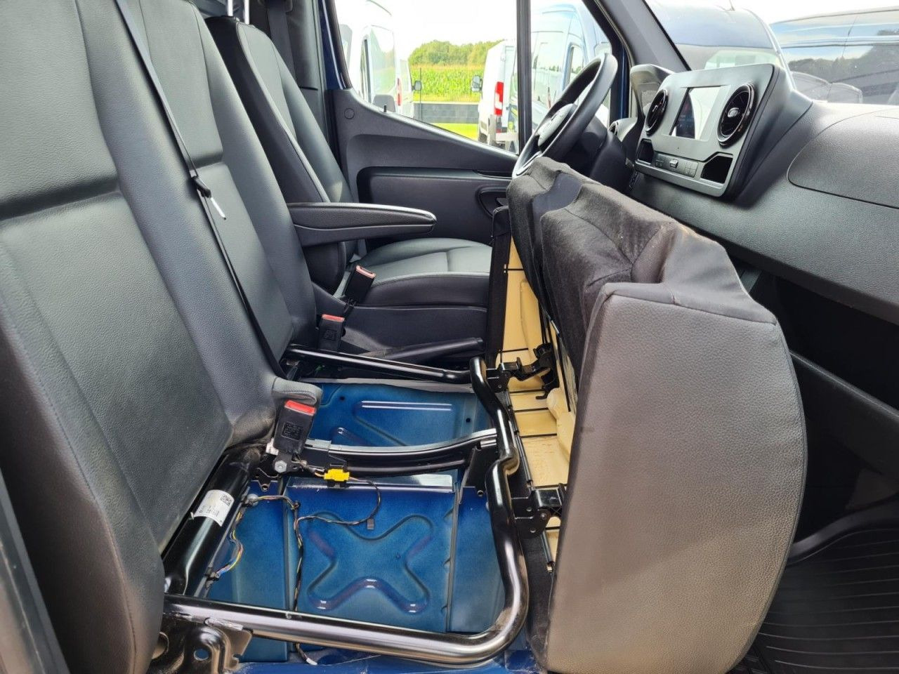 Kravas mikroautobuss Mercedes-Benz Sprinter 316 Kasten CDI MR RWD AHK MBUX KAMERA: foto 20