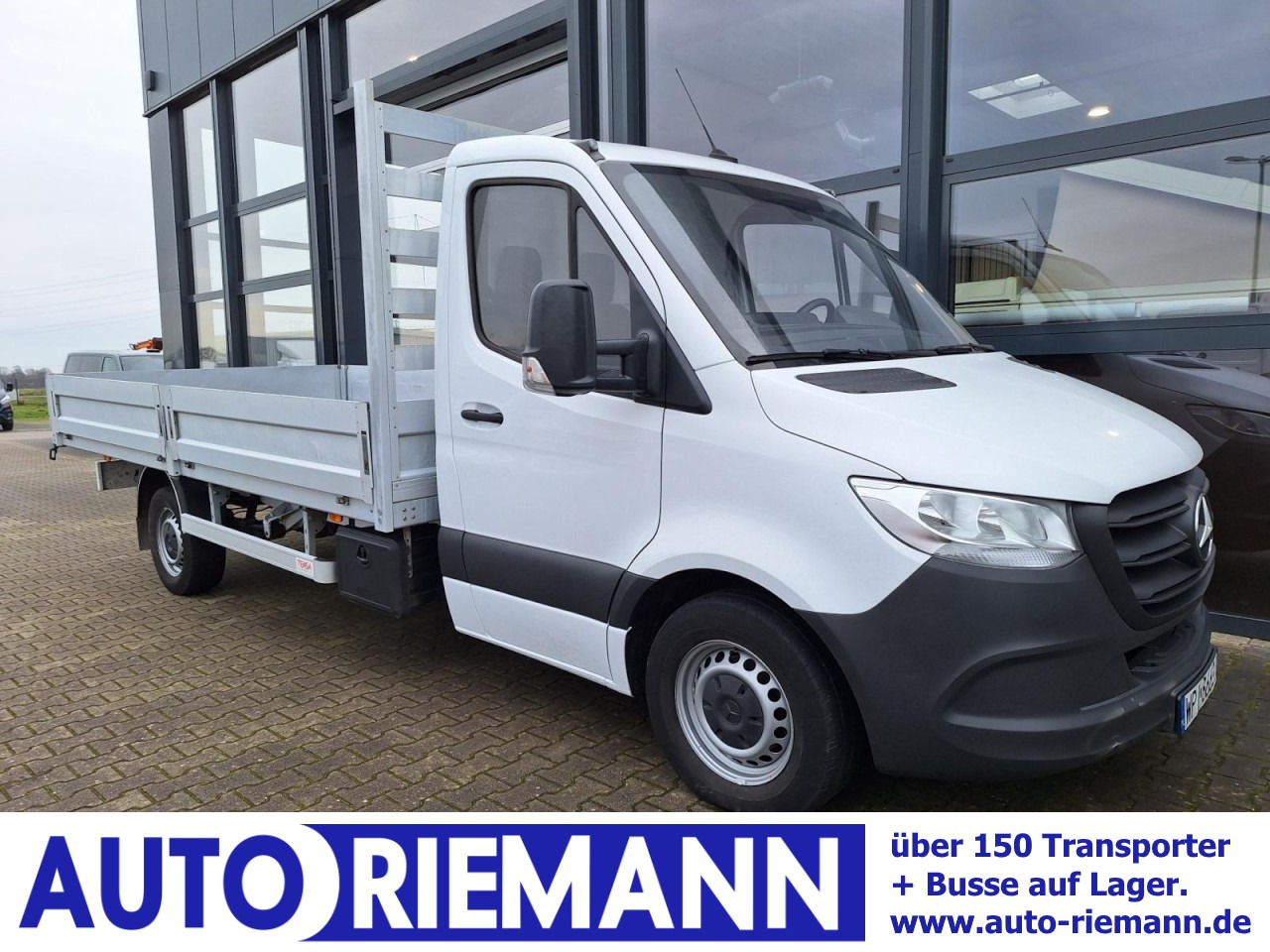 Mercedes-Benz Sprinter 317 CDI Pritsche L4 RWD AHK KLIMA TEMPOMAT - Automašīna ar kravas platformu: foto 1 Mercedes-Benz Sprinter 317 CDI Pritsche L4 RWD AHK KLIMA TEMPOMAT - Automašīna ar kravas platformu: foto 1