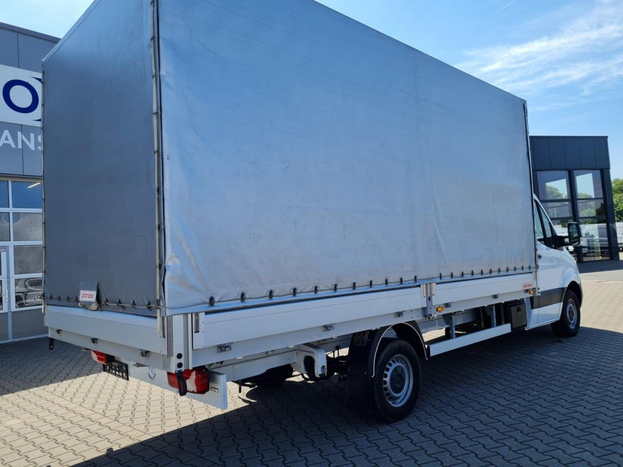 Mercedes-Benz Sprinter 317 Pritsche Plane 10 Pal. RWD LED - Furgons ar tentu: foto 4 Mercedes-Benz Sprinter 317 Pritsche Plane 10 Pal. RWD LED - Furgons ar tentu: foto 4