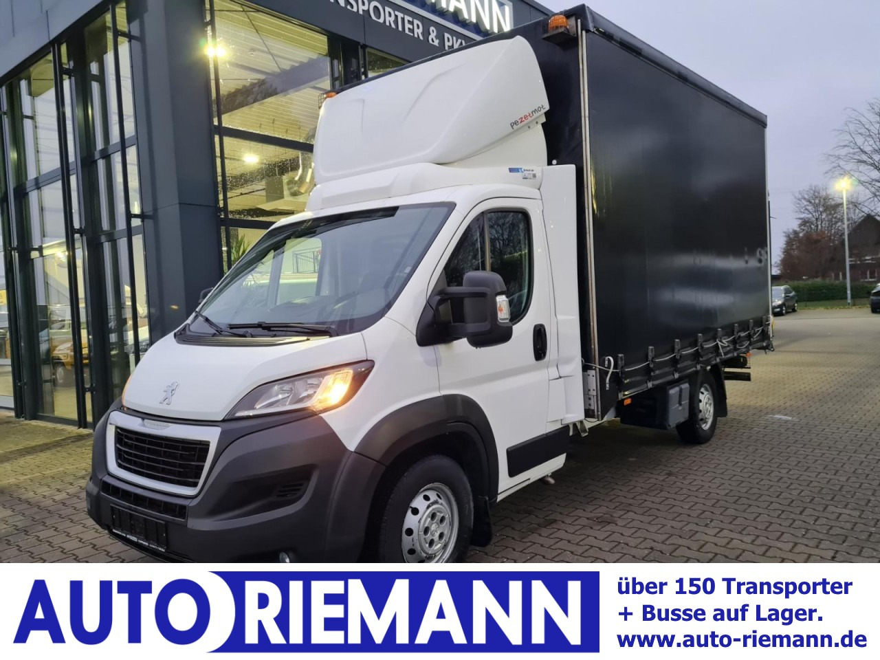 Peugeot Boxer 35 Pritsche 2x Schiebe Plane LBW L4 KLIMA - Furgons ar tentu: foto 1 Peugeot Boxer 35 Pritsche 2x Schiebe Plane LBW L4 KLIMA - Furgons ar tentu: foto 1