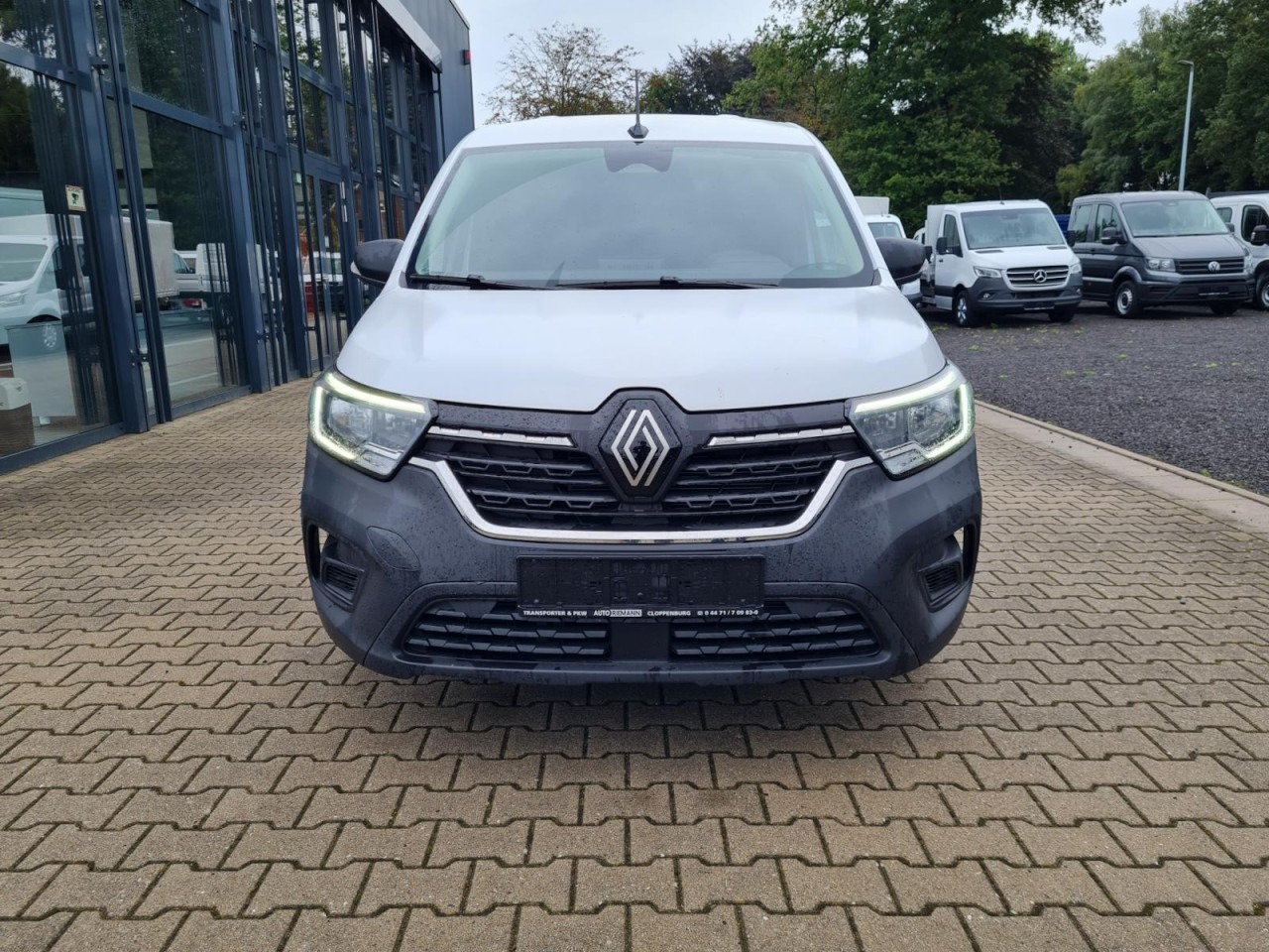 Renault Kangoo Van Kasten L1H1 TCe 1.3i KLIMA PDC TEMPOMAT - Mazs furgons: foto 2 Renault Kangoo Van Kasten L1H1 TCe 1.3i KLIMA PDC TEMPOMAT - Mazs furgons: foto 2