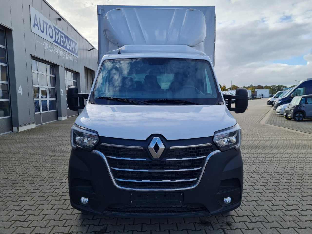 Renault Master 3,5t Pritsche Schiebe Plane ERGO KLIMA TEMPO - Furgons ar tentu: foto 4 Renault Master 3,5t Pritsche Schiebe Plane ERGO KLIMA TEMPO - Furgons ar tentu: foto 4