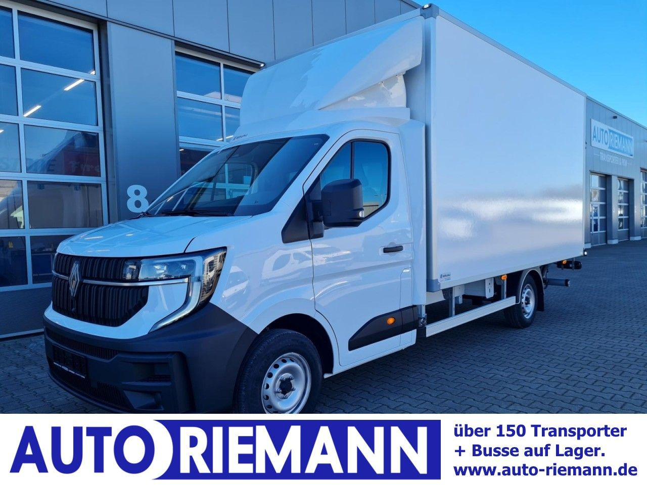 Renault Master 35 New Möbel Koffer LBW KLIMA TEMPOMAT - Furgons ar slēgtā virsbūve: foto 1 Renault Master 35 New Möbel Koffer LBW KLIMA TEMPOMAT - Furgons ar slēgtā virsbūve: foto 1