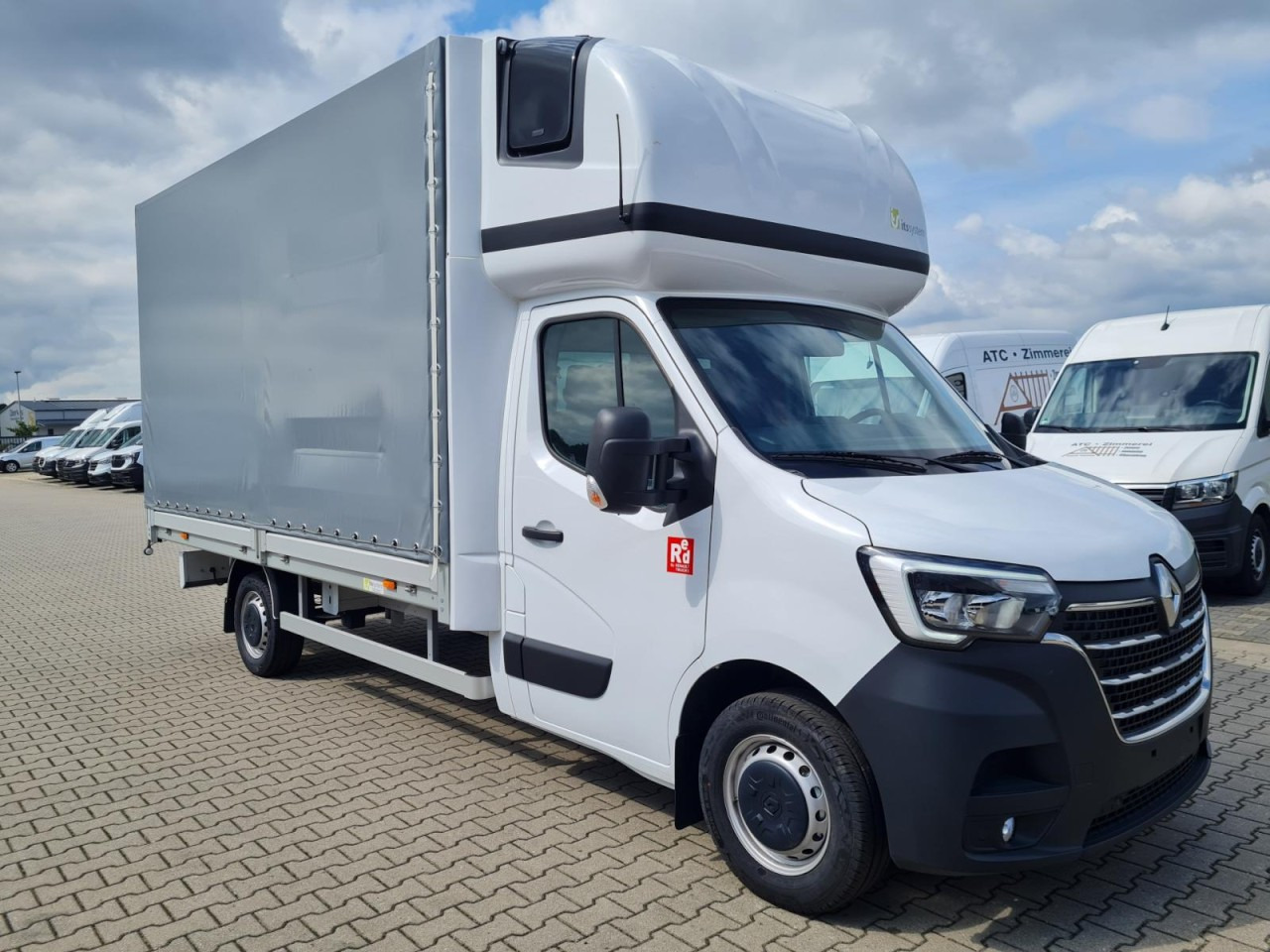 Renault Master 35 Pritsche Schiebe Plane Schlafkab. STHZ - Furgons ar tentu: foto 3 Renault Master 35 Pritsche Schiebe Plane Schlafkab. STHZ - Furgons ar tentu: foto 3