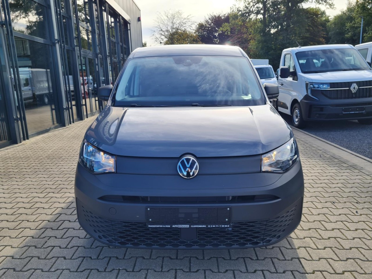 Volkswagen Caddy Kasten Cargo TDI Maxi PDC KLIMA TEMPOMAT - Mazs furgons: foto 2 Volkswagen Caddy Kasten Cargo TDI Maxi PDC KLIMA TEMPOMAT - Mazs furgons: foto 2