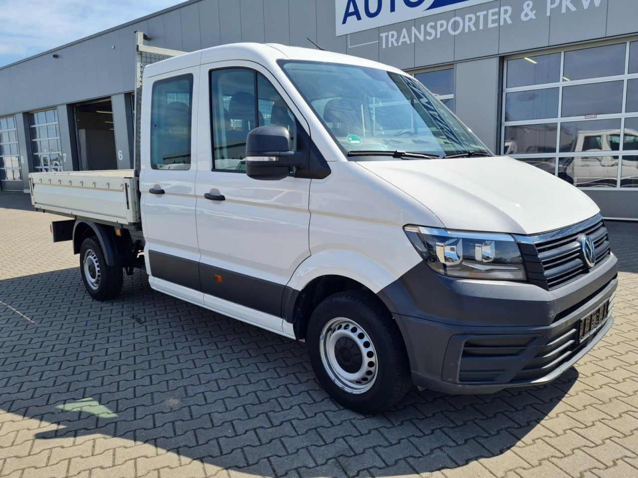 Volkswagen Crafter 35 Doka MR 7-Sitze AHK KLIMA KOMFORT - Automašīna ar kravas platformu: foto 3 Volkswagen Crafter 35 Doka MR 7-Sitze AHK KLIMA KOMFORT - Automašīna ar kravas platformu: foto 3