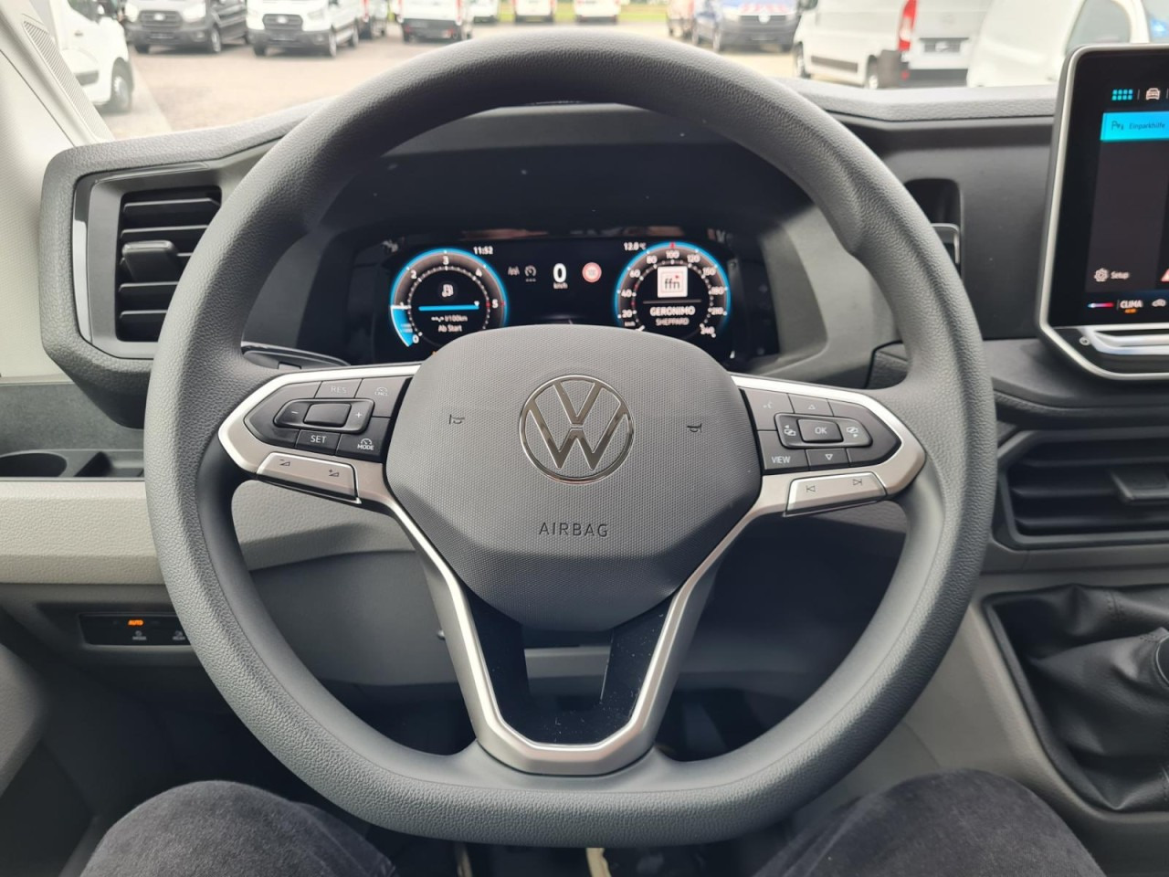 Volkswagen Crafter 35 Doka TDI Pritsche L4 Kamera, AHK - Automašīna ar kravas platformu, Kravas-pasažieru furgons: foto 5 Volkswagen Crafter 35 Doka TDI Pritsche L4 Kamera, AHK - Automašīna ar kravas platformu, Kravas-pasažieru furgons: foto 5