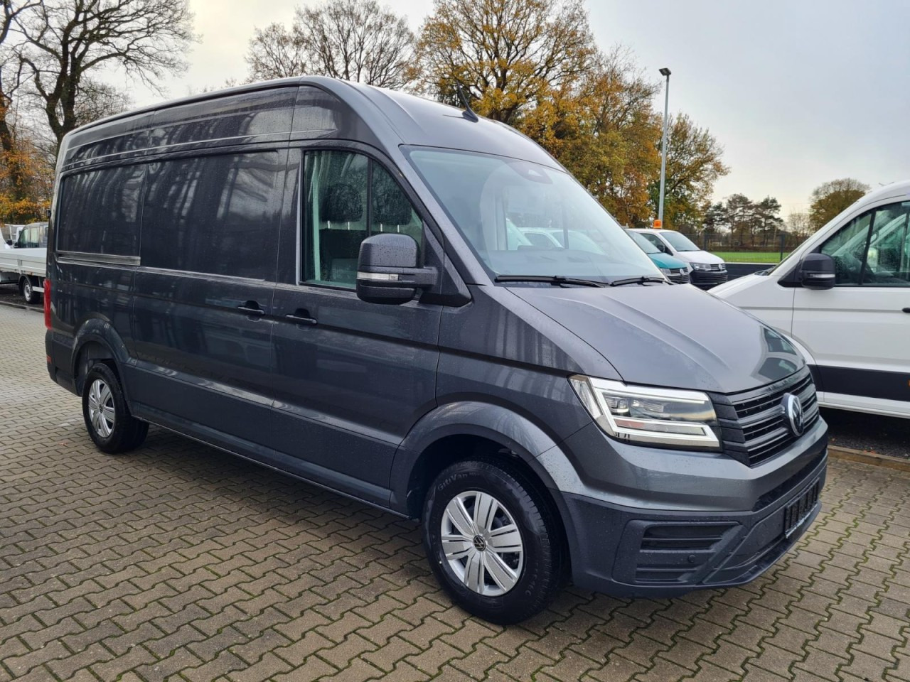 Volkswagen Crafter 35 Kasten MR L3H3 AG 4MOTION AHK LED KAMERA - Kravas mikroautobuss: foto 3 Volkswagen Crafter 35 Kasten MR L3H3 AG 4MOTION AHK LED KAMERA - Kravas mikroautobuss: foto 3