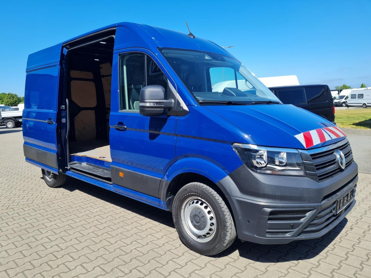 Volkswagen Crafter 35 Kasten MR L3H3 RWD AHK KAMERA NAVI TACHO - Kravas mikroautobuss: foto 5 Volkswagen Crafter 35 Kasten MR L3H3 RWD AHK KAMERA NAVI TACHO - Kravas mikroautobuss: foto 5