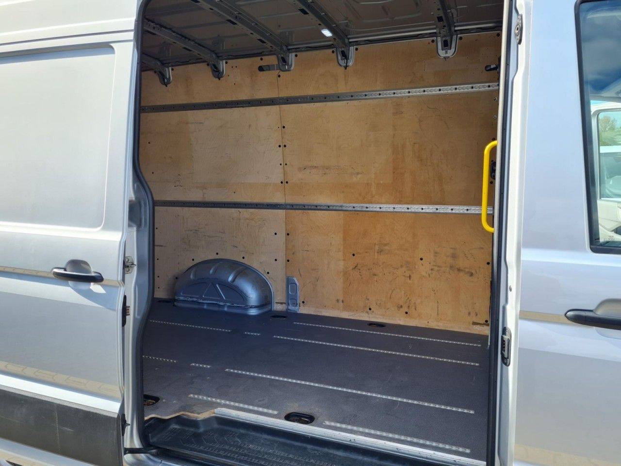 Kravas mikroautobuss Volkswagen Crafter 35 Kasten TDI MR hoch NAVI KLIMA TEMPOMA: foto 21