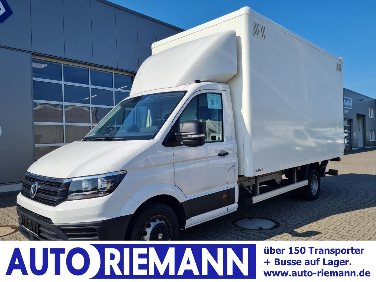 Volkswagen Crafter 50 Koffer hoch 2.0 TDI LBW KLIMA KAMERA - Furgons ar slēgtā virsbūve: foto 1 Volkswagen Crafter 50 Koffer hoch 2.0 TDI LBW KLIMA KAMERA - Furgons ar slēgtā virsbūve: foto 1
