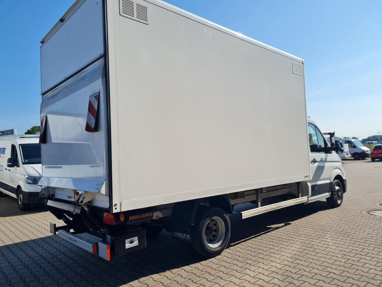 Volkswagen Crafter 50 Koffer hoch 2.0 TDI LBW KLIMA KAMERA - Furgons ar slēgtā virsbūve: foto 4 Volkswagen Crafter 50 Koffer hoch 2.0 TDI LBW KLIMA KAMERA - Furgons ar slēgtā virsbūve: foto 4