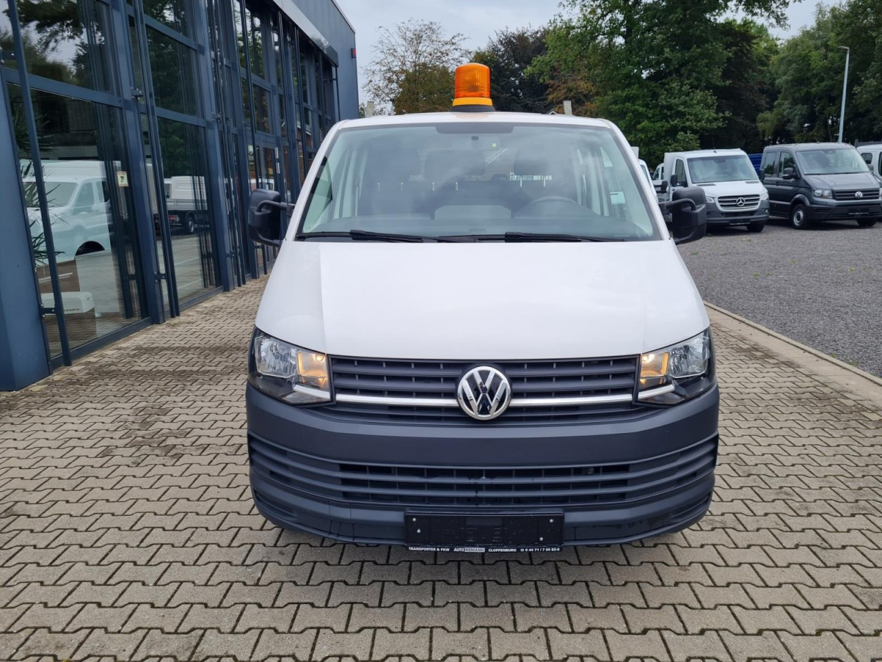 Volkswagen T6 Doka TDI LR AHK Leiterträger Klima STANDHEIZ - Automašīna ar kravas platformu: foto 2 Volkswagen T6 Doka TDI LR AHK Leiterträger Klima STANDHEIZ - Automašīna ar kravas platformu: foto 2