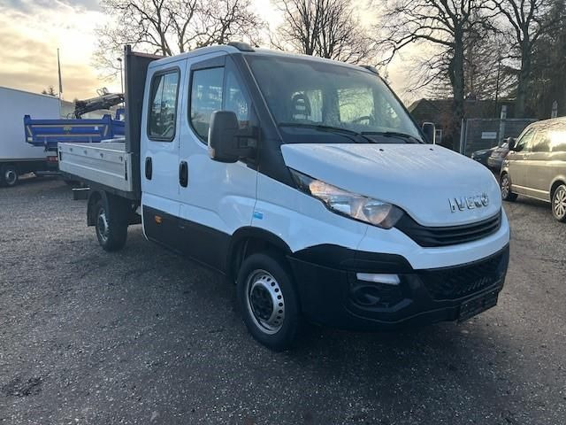 Iveco Daily 35S12D Pritsche Doppelkabine AHK Klima... - Automašīna ar kravas platformu, Kravas-pasažieru furgons: foto 1 Iveco Daily 35S12D Pritsche Doppelkabine AHK Klima... - Automašīna ar kravas platformu, Kravas-pasažieru furgons: foto 1