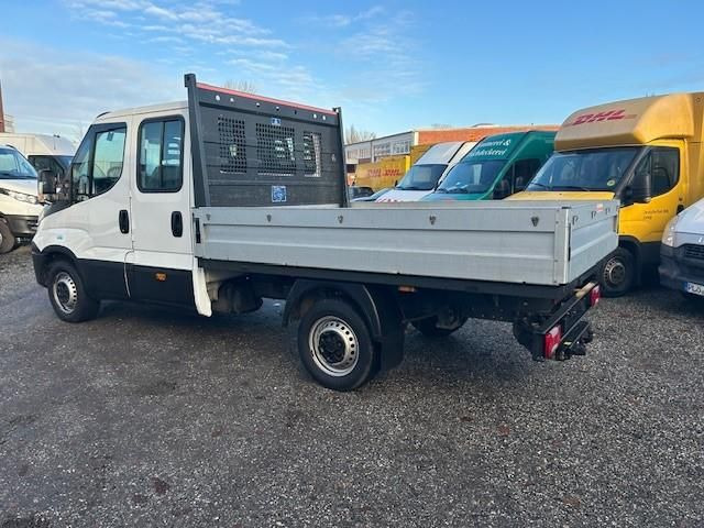 Iveco Daily 35S12D Pritsche Doppelkabine AHK Klima... - Automašīna ar kravas platformu, Kravas-pasažieru furgons: foto 5 Iveco Daily 35S12D Pritsche Doppelkabine AHK Klima... - Automašīna ar kravas platformu, Kravas-pasažieru furgons: foto 5