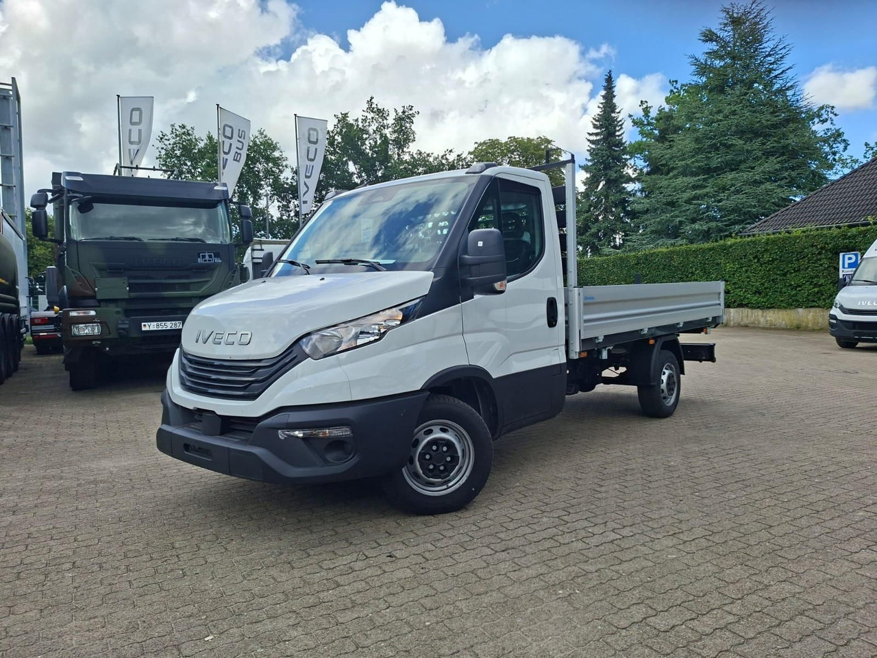 Iveco Daily 35S14A8Y Henschel 3-Seiten Kipper 100 k... - Automašīna ar kravas platformu: foto 1 Iveco Daily 35S14A8Y Henschel 3-Seiten Kipper 100 k... - Automašīna ar kravas platformu: foto 1