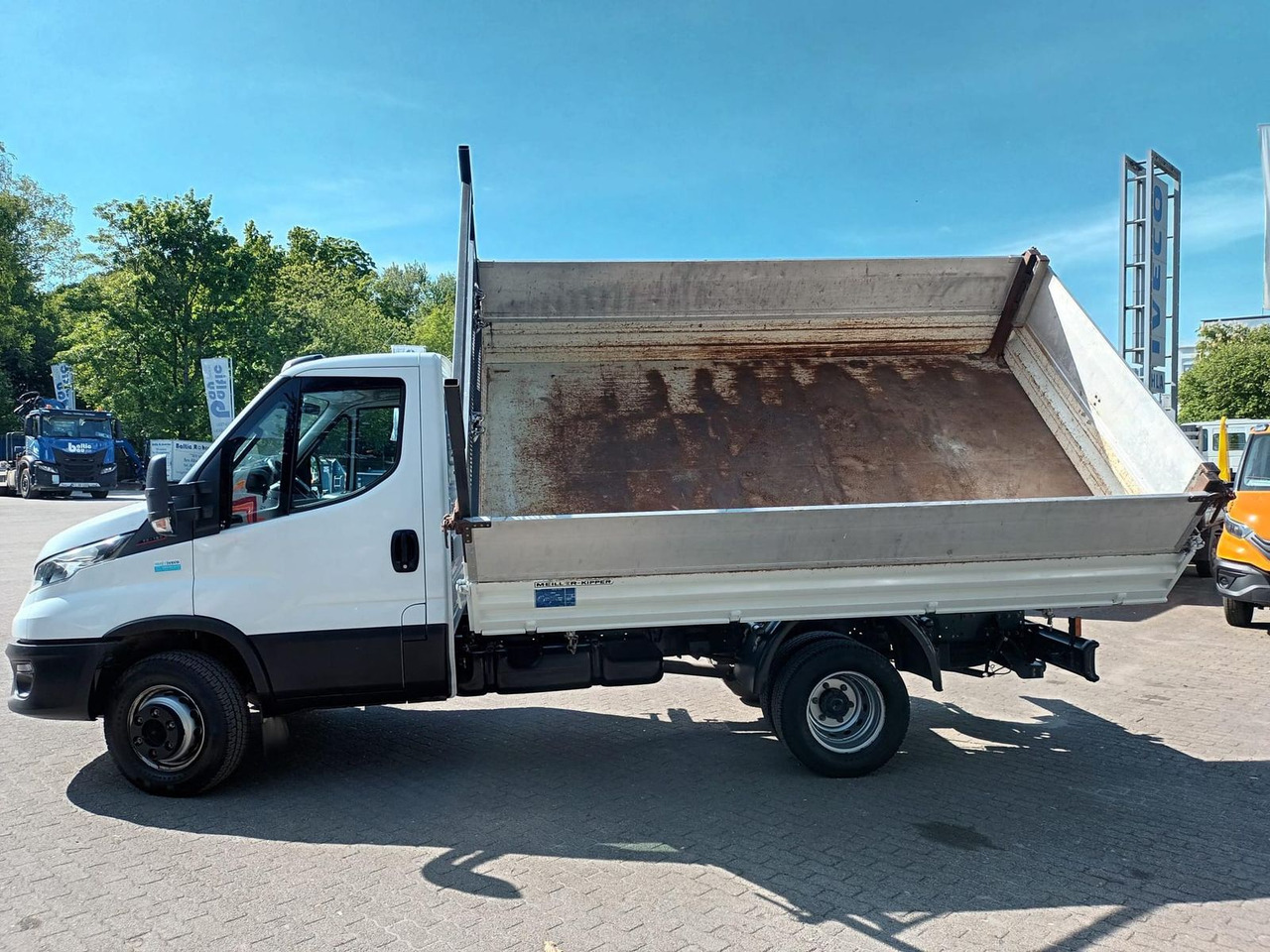Iveco Daily 70C18H Meiler Dreiseitenkipper, AHK, Klima - Komercauto pašizgāzējs: foto 3 Iveco Daily 70C18H Meiler Dreiseitenkipper, AHK, Klima - Komercauto pašizgāzējs: foto 3