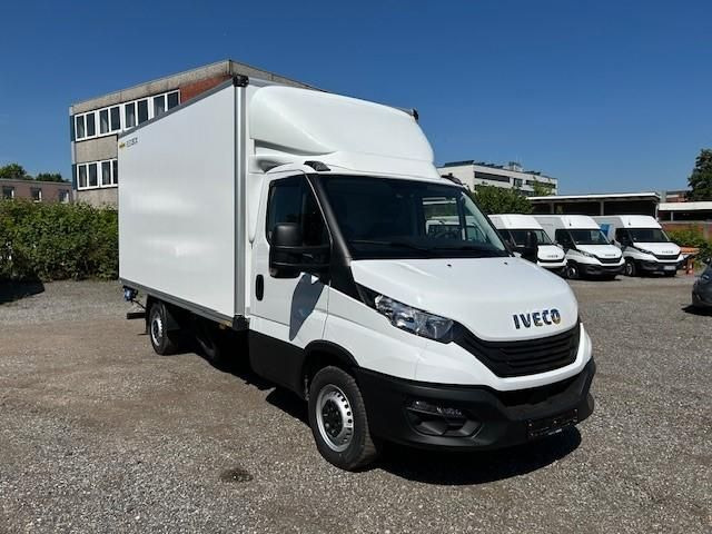Iveco Daily Koffer 35S16H 3.0 LBW Kamera Spoiler 11... - Furgons ar slēgtā virsbūve: foto 1 Iveco Daily Koffer 35S16H 3.0 LBW Kamera Spoiler 11... - Furgons ar slēgtā virsbūve: foto 1