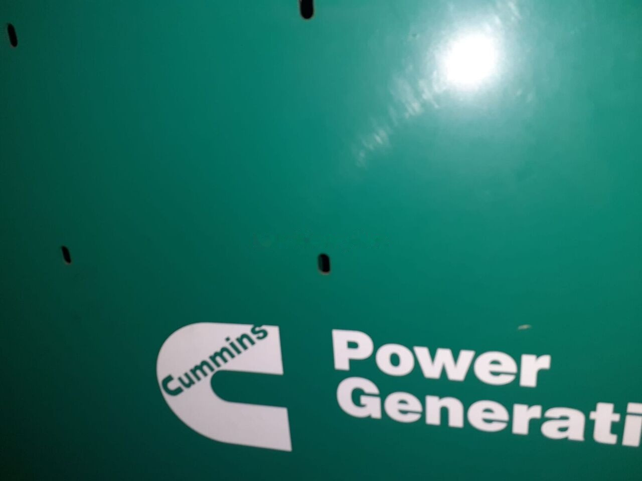 Stamford Generator Cummins STAMFORD 1600 KVA 2015 rok . Agregaty Prądotwó - Elektroģenerators: foto 4 Stamford Generator Cummins STAMFORD 1600 KVA 2015 rok . Agregaty Prądotwó - Elektroģenerators: foto 4