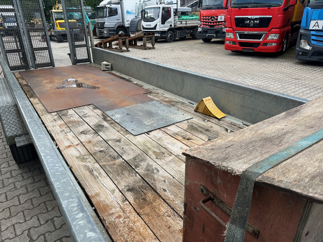 Piekabe zema profila platforma Demmler Tandem-Tiefladeranhänger Fräsenanhänger: foto 7