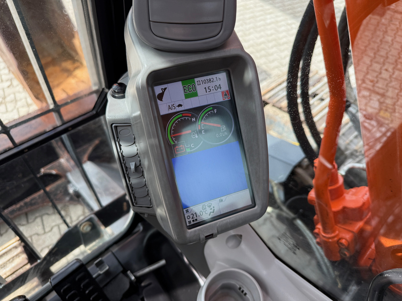 Ekskavators Hitachi ZX225 USLC-5B Kurzheck Kettenbagger: foto 20