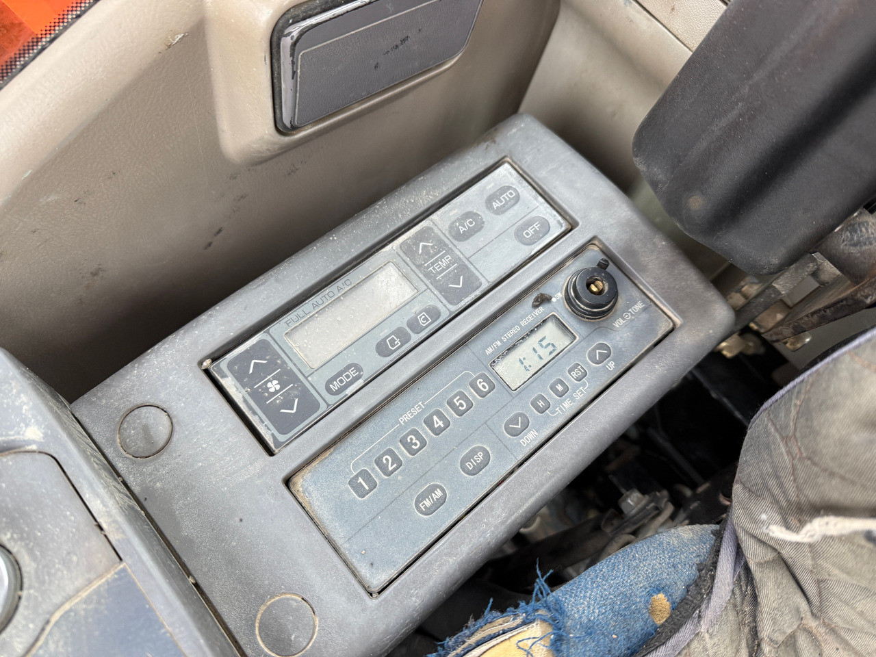 Ekskavators Hitachi ZX85 US-3 Kompaktbagger SW: foto 15