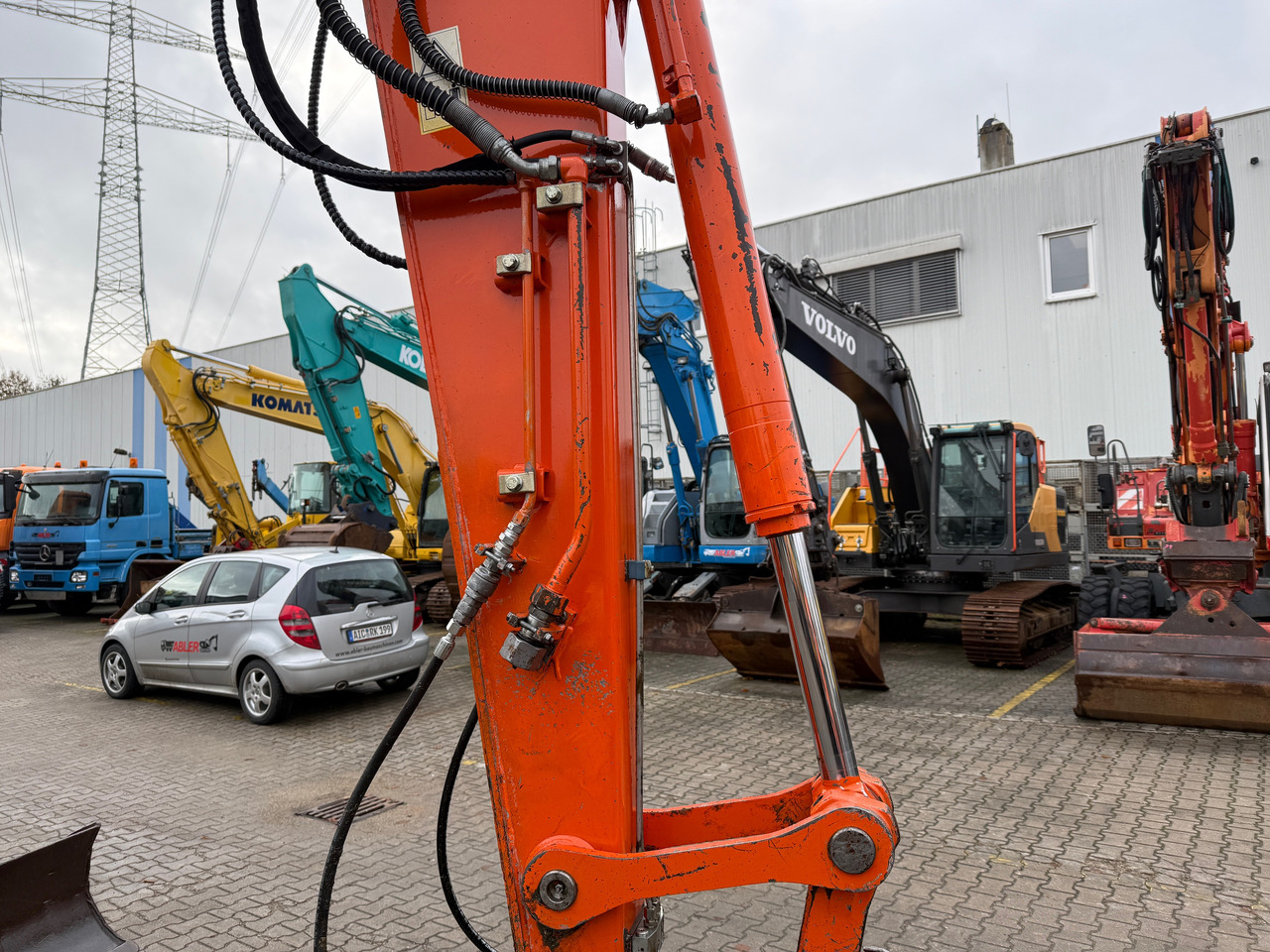 Ekskavators Hitachi ZX85 US-3 Kompaktbagger SW: foto 17