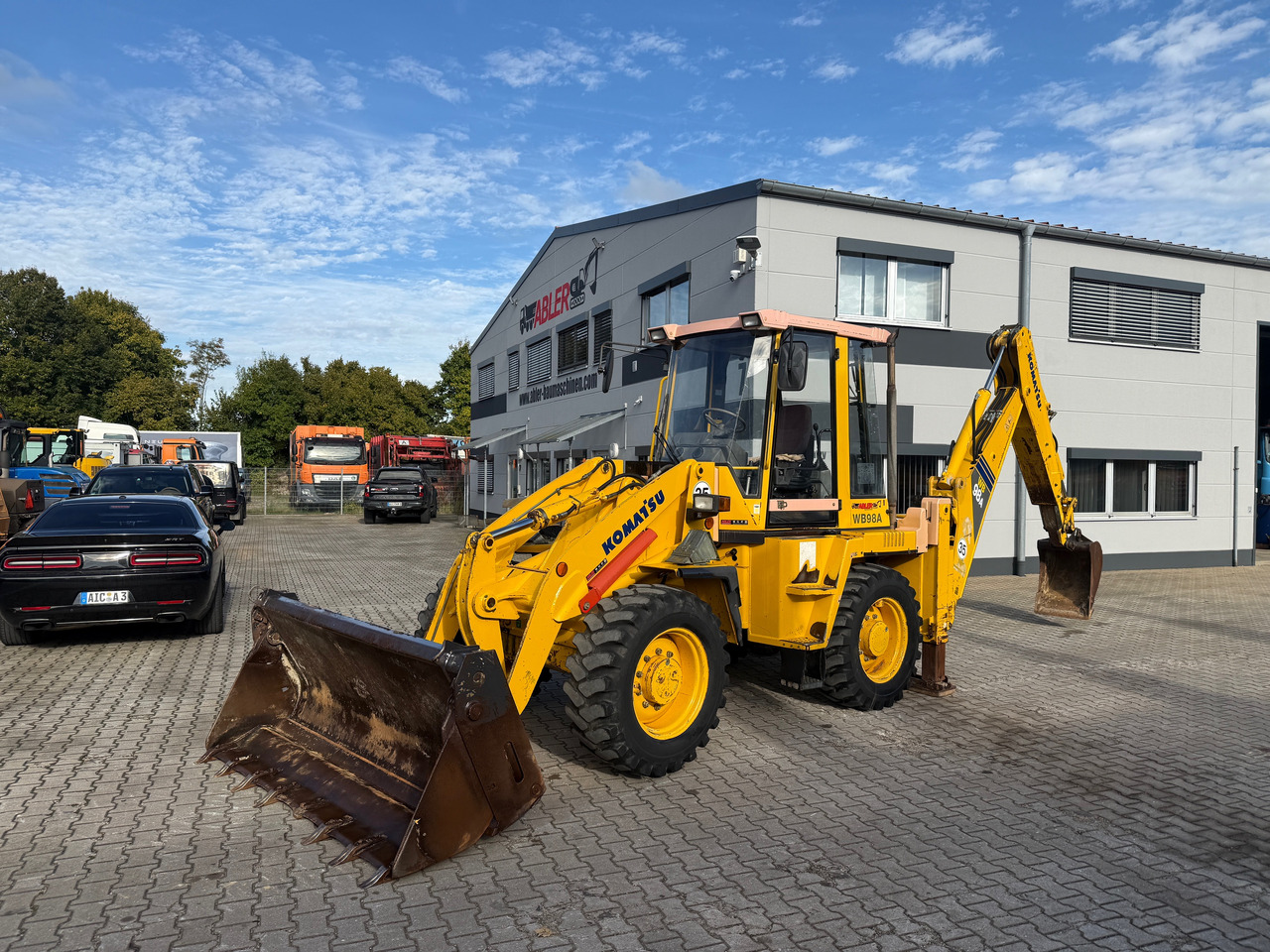 Komatsu WB98A-2 Baggerlader SW - Ekskavators-iekrāvējs: foto 2 Komatsu WB98A-2 Baggerlader SW - Ekskavators-iekrāvējs: foto 2
