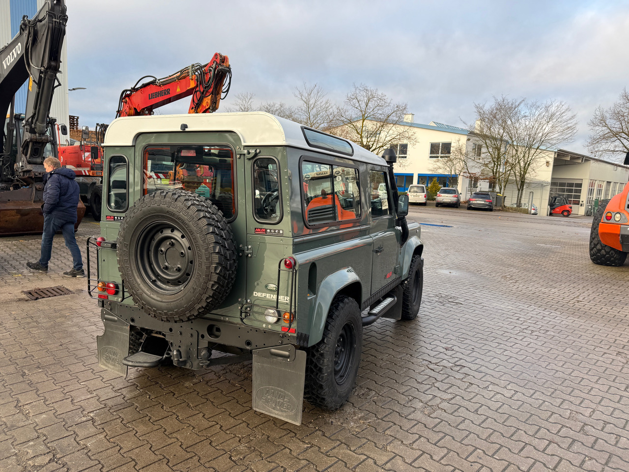 Land Rover Defender 90 2.4TD4 LKW Zulassung AHK - Vieglā automašīna: foto 5 Land Rover Defender 90 2.4TD4 LKW Zulassung AHK - Vieglā automašīna: foto 5