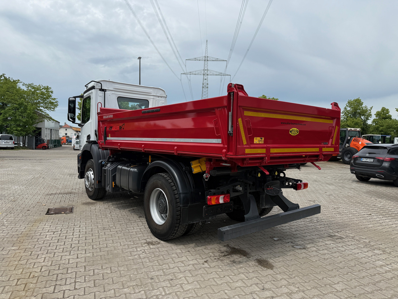 Mercedes-Benz 1835 Arocs 3-Seiten-Kipper 4900 km - Kravas automašīna pašizgāzējs: foto 5 Mercedes-Benz 1835 Arocs 3-Seiten-Kipper 4900 km - Kravas automašīna pašizgāzējs: foto 5