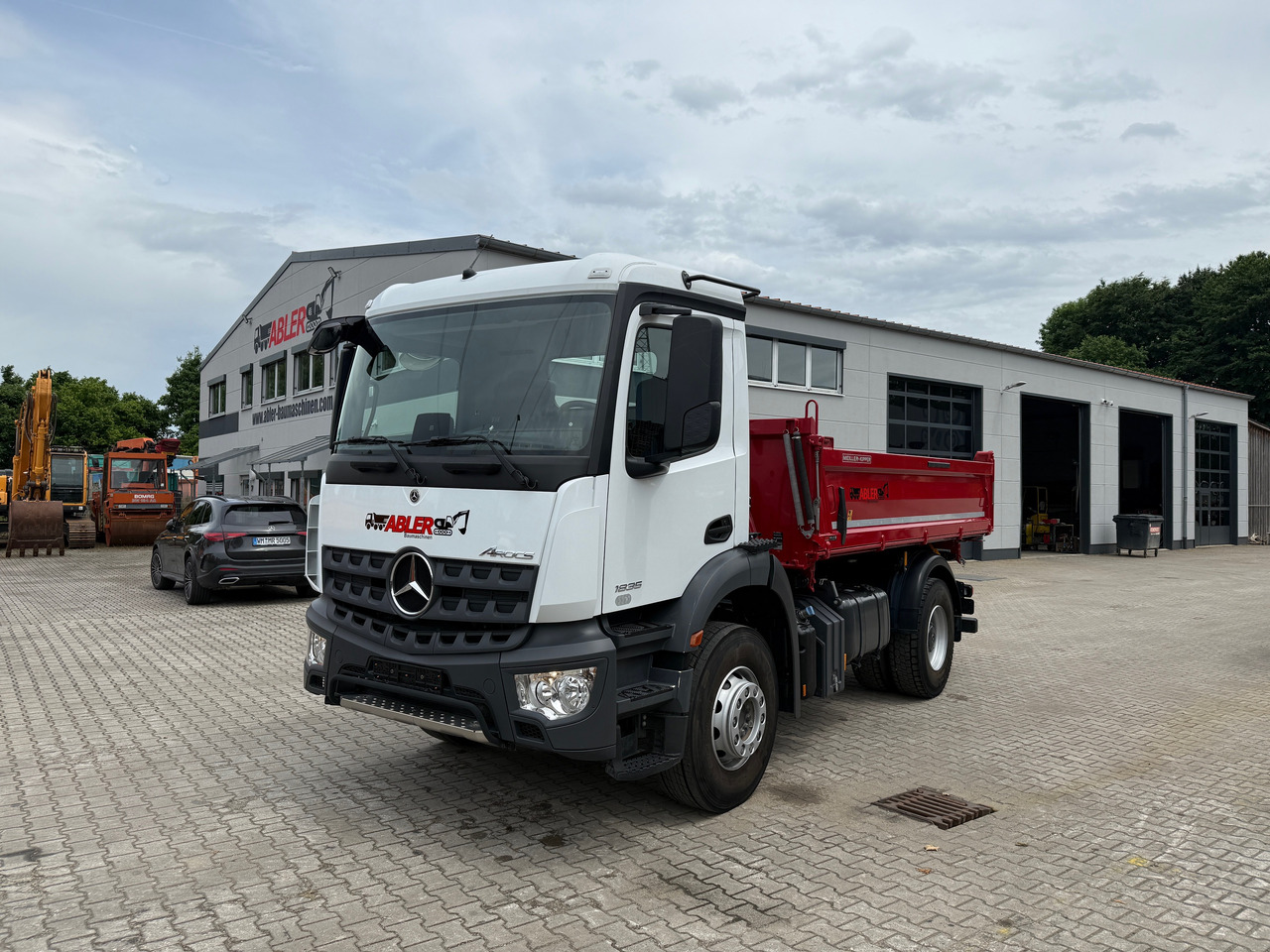 Mercedes-Benz 1835 Arocs 3-Seiten-Kipper 4900 km - Kravas automašīna pašizgāzējs: foto 2 Mercedes-Benz 1835 Arocs 3-Seiten-Kipper 4900 km - Kravas automašīna pašizgāzējs: foto 2
