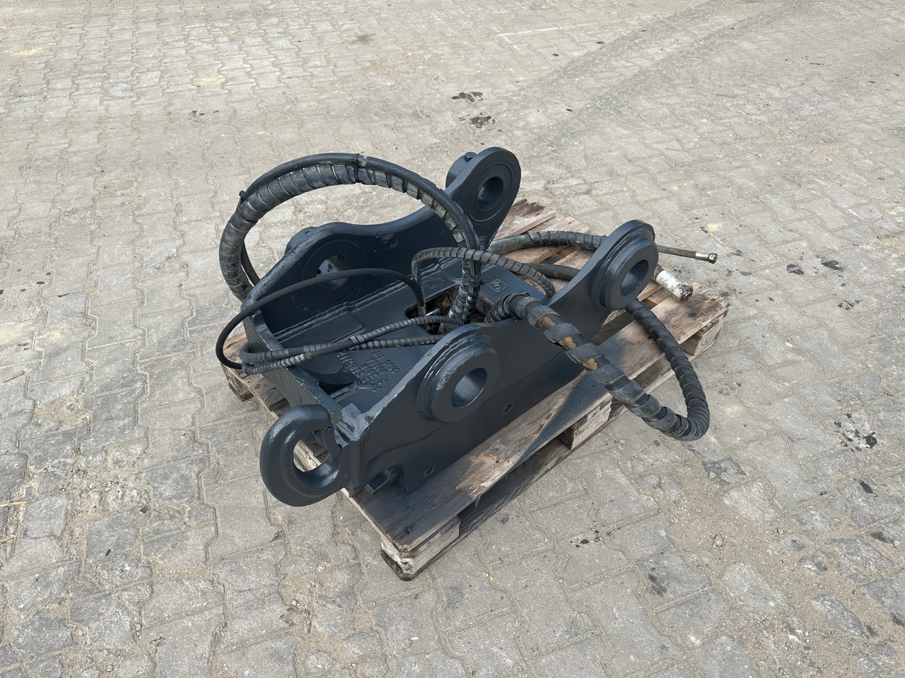 Oilquick OQ 65 vollhydraulischer Schnellwechsler - Ātrā sakabe: foto 2 Oilquick OQ 65 vollhydraulischer Schnellwechsler - Ātrā sakabe: foto 2