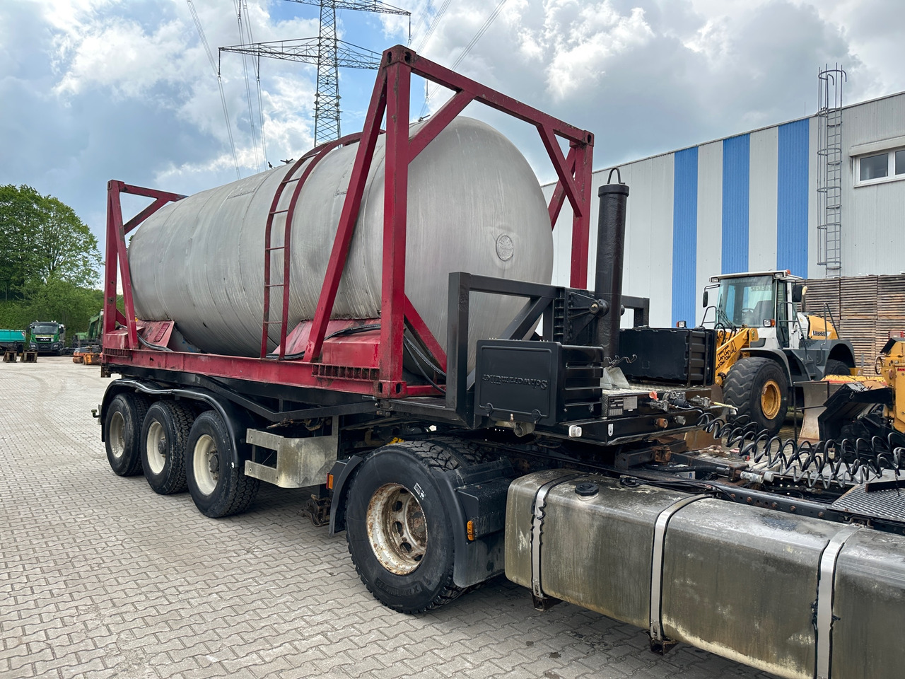 Schmidt CKSA 10/22-20 20 ft Containerkippchassis mit Lebensmitteltank - Puspiekabe pašizgāzējs: foto 5 Schmidt CKSA 10/22-20 20 ft Containerkippchassis mit Lebensmitteltank - Puspiekabe pašizgāzējs: foto 5