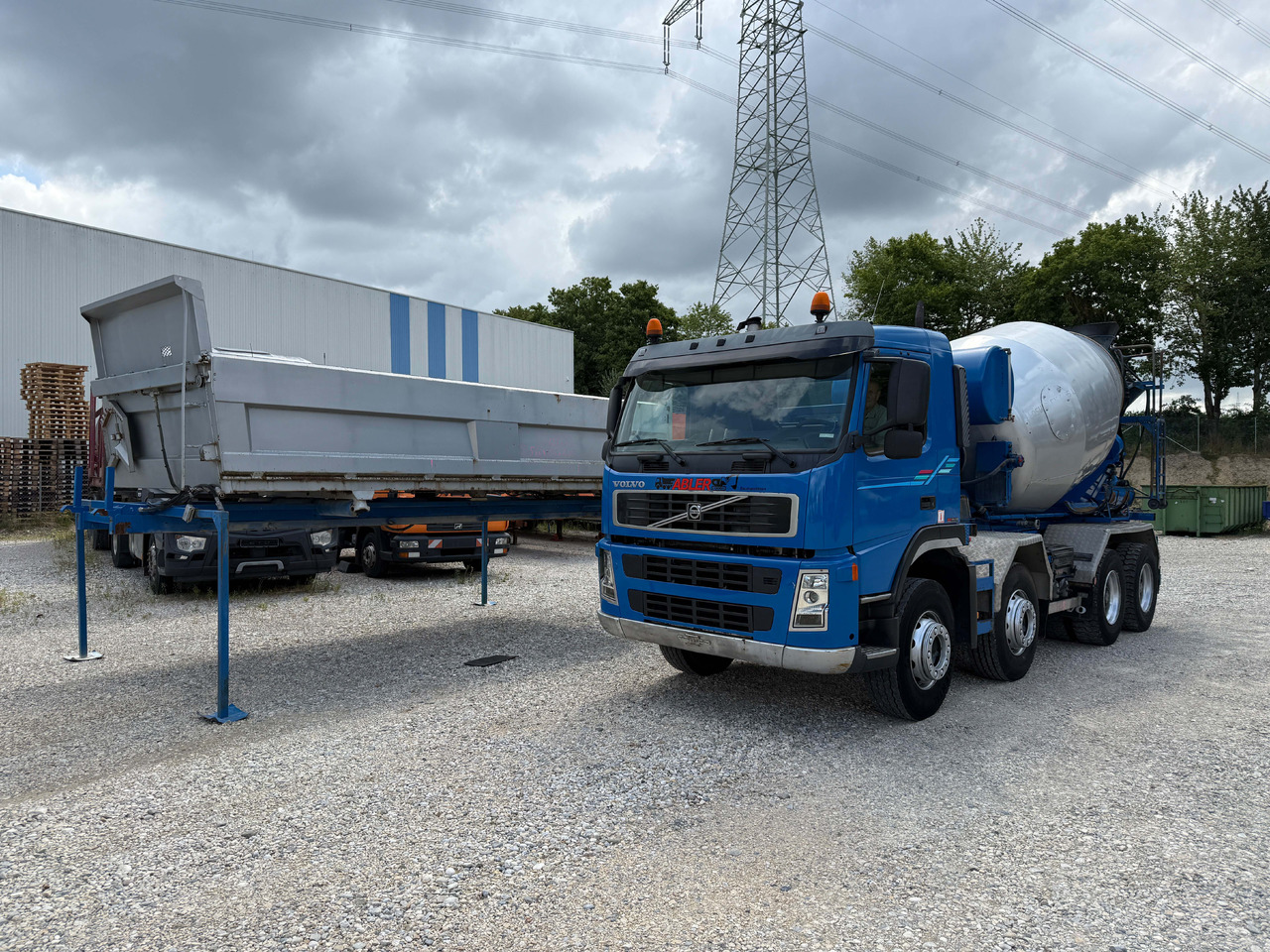 Volvo FM420 Wechselsystem Kipper Betonmischer - Betonvedējs: foto 2 Volvo FM420 Wechselsystem Kipper Betonmischer - Betonvedējs: foto 2