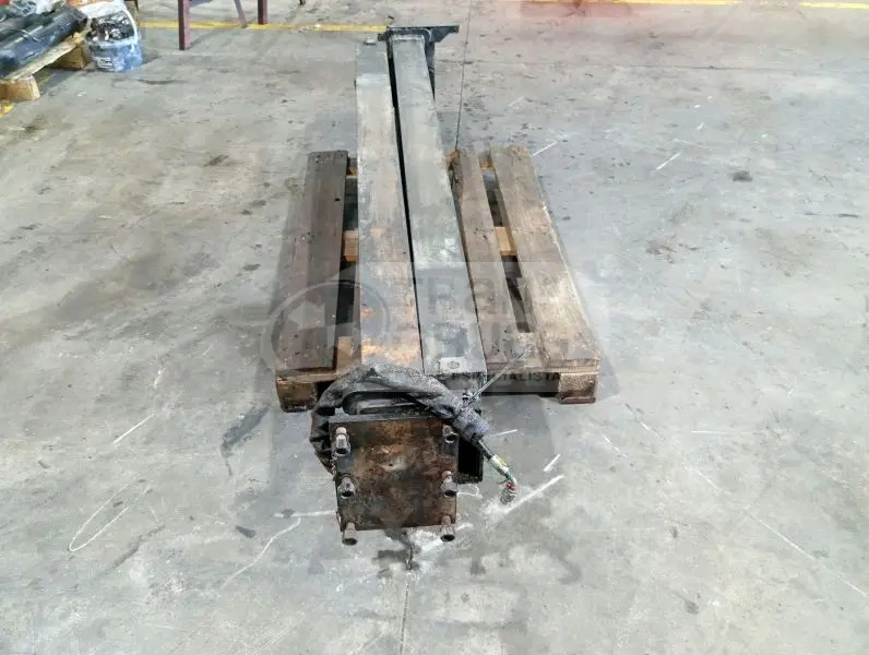 Grúa F310AXP.28 solo para recambios - Celtnis: foto 5 Grúa F310AXP.28 solo para recambios - Celtnis: foto 5