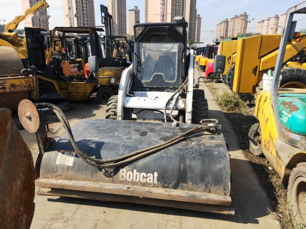 Bobcat S 160 - Kompaktiekrāvējs: foto 4 Bobcat S 160 - Kompaktiekrāvējs: foto 4
