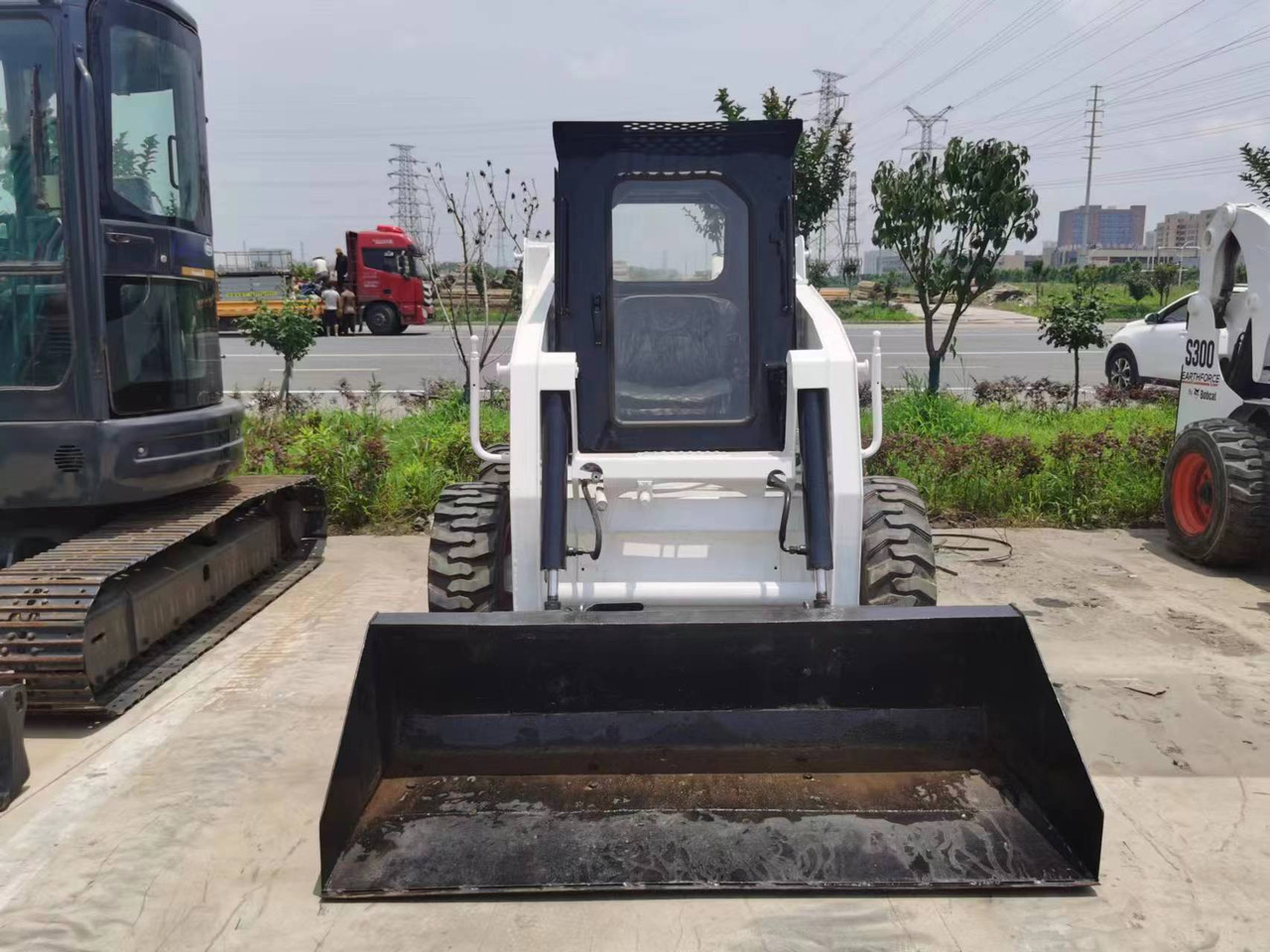 Bobcat S130 - Kompaktiekrāvējs: foto 4 Bobcat S130 - Kompaktiekrāvējs: foto 4