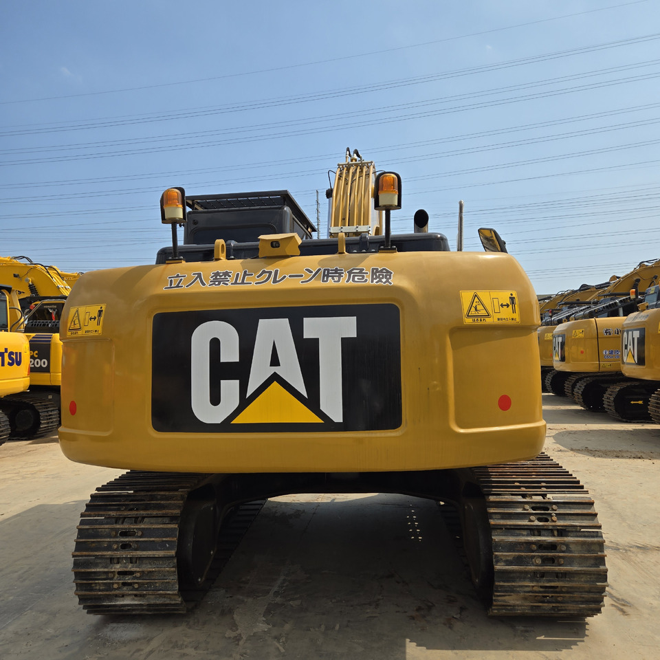 CATERPILLAR 323D2L - Ekskavators: foto 4 CATERPILLAR 323D2L - Ekskavators: foto 4