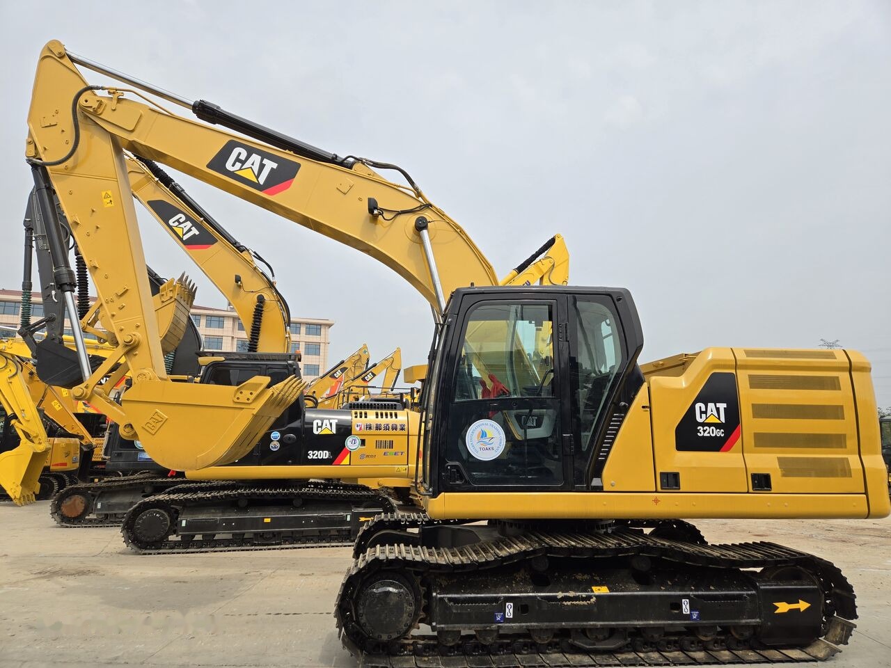 Caterpillar 320GC - Kāpurķēžu ekskavators: foto 4 Caterpillar 320GC - Kāpurķēžu ekskavators: foto 4