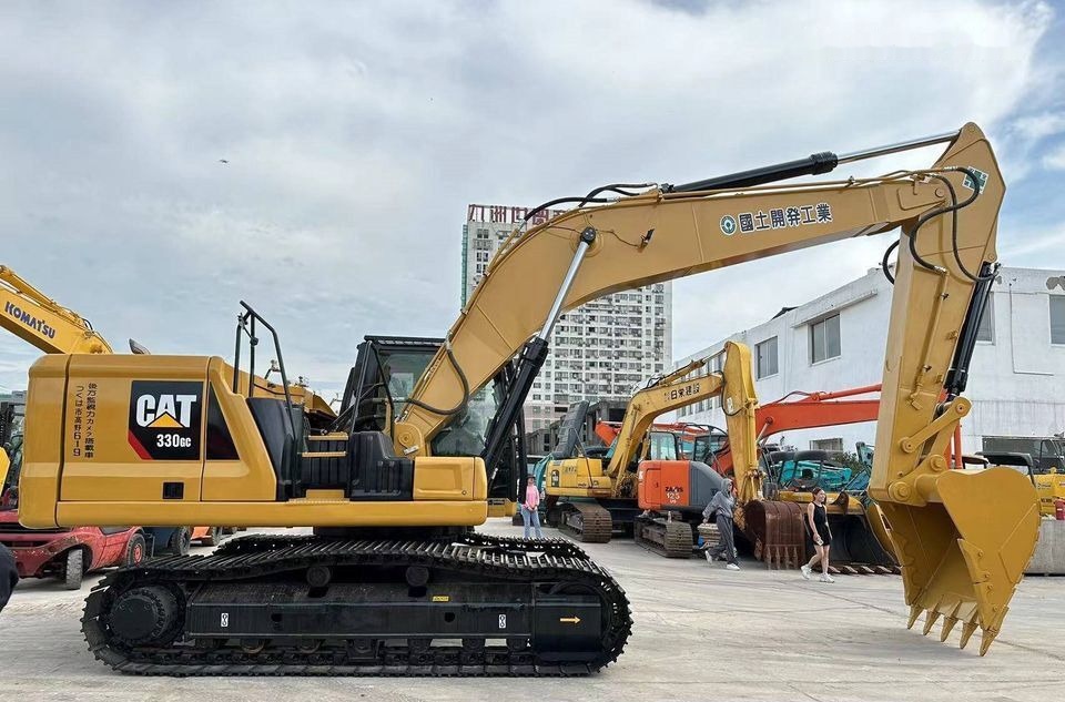 Caterpillar 330GC - Kāpurķēžu ekskavators: foto 2 Caterpillar 330GC - Kāpurķēžu ekskavators: foto 2