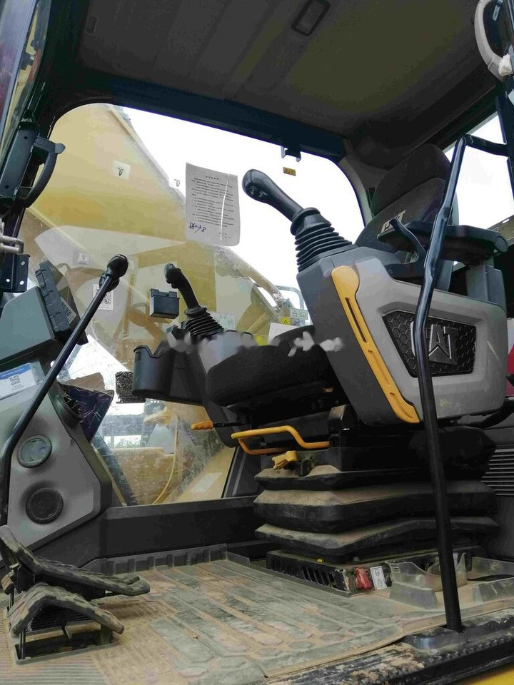 Kāpurķēžu ekskavators Caterpillar 336: foto 6
