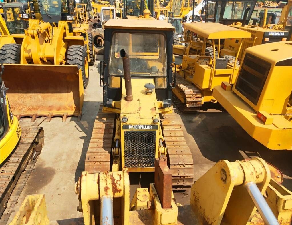 Caterpillar D 3 C - Buldozers: foto 4 Caterpillar D 3 C - Buldozers: foto 4