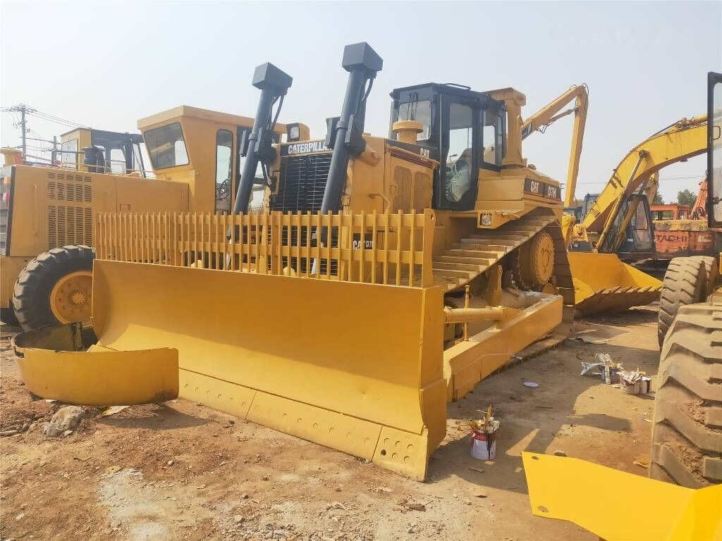 Caterpillar D 7 H - Buldozers: foto 1 Caterpillar D 7 H - Buldozers: foto 1