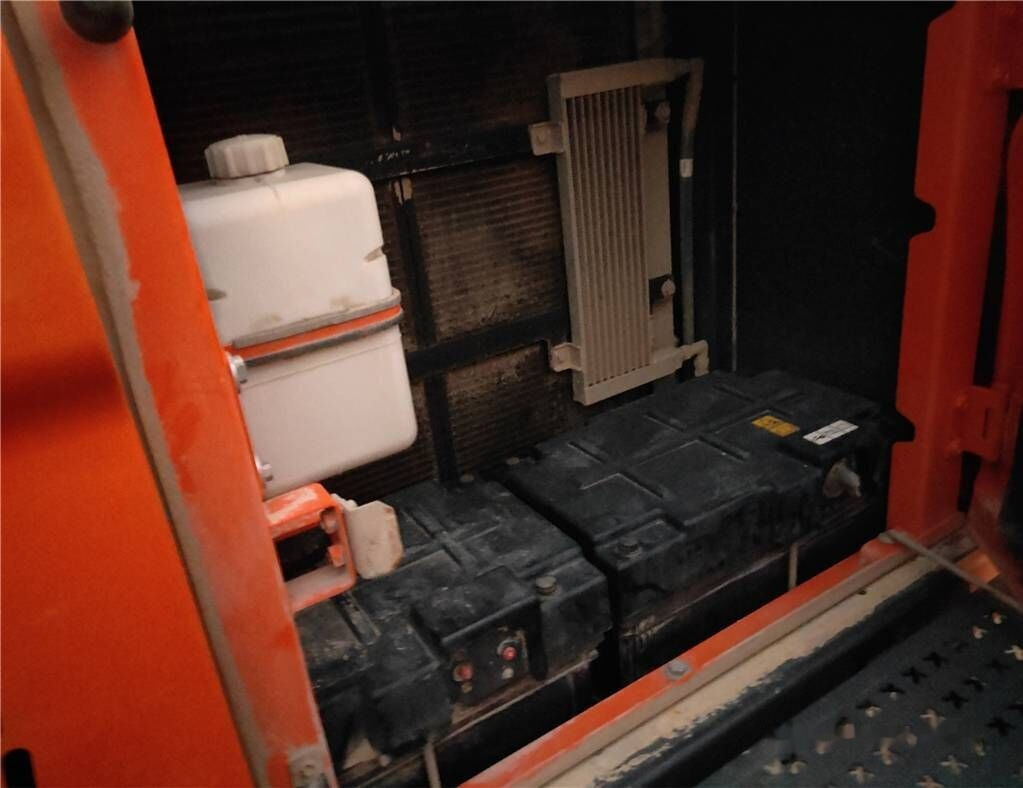 Doosan DX 530 LC-5 - Kāpurķēžu ekskavators: foto 5 Doosan DX 530 LC-5 - Kāpurķēžu ekskavators: foto 5